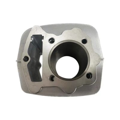 Proses Metal Casting Customized Bagian Motor Crankcase Berbagai Perawatan Permukaan
