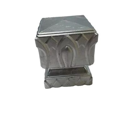 Tembaga Metal Die Custom Sand Casting untuk Bahagian Post Pagar Aluminium Baja Tidak Berlemak